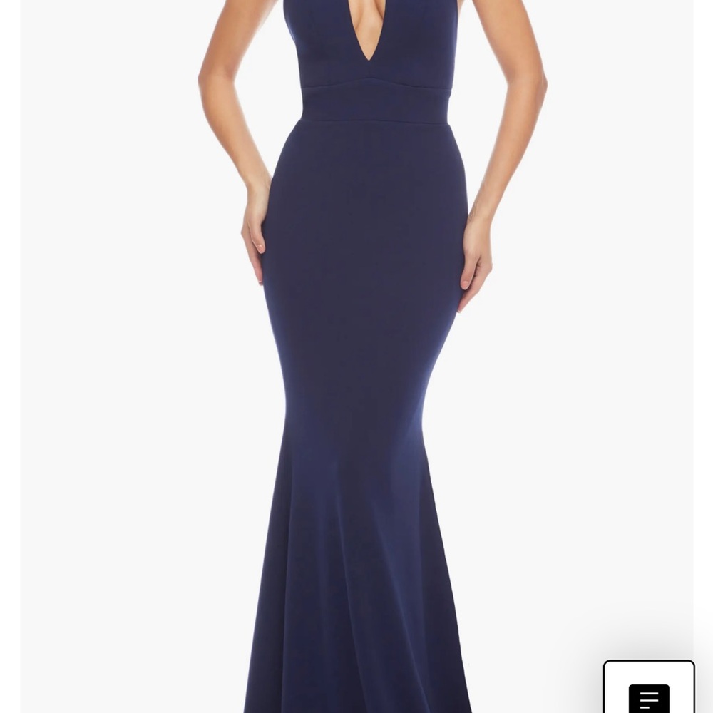 Elegant Navy Blue Evening Gown